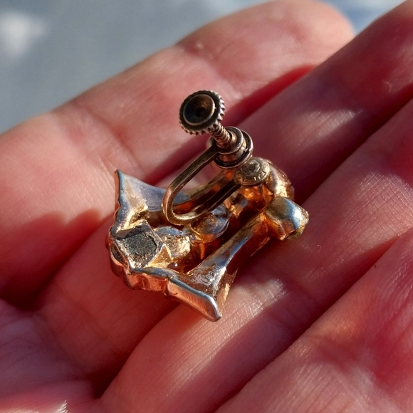 Coro Single Sterling Silver Earring - Picture 8 of 13